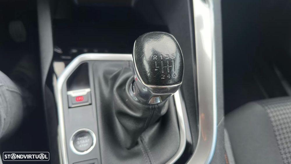 Peugeot 3008 1.5 BlueHDi Active Pack - 23