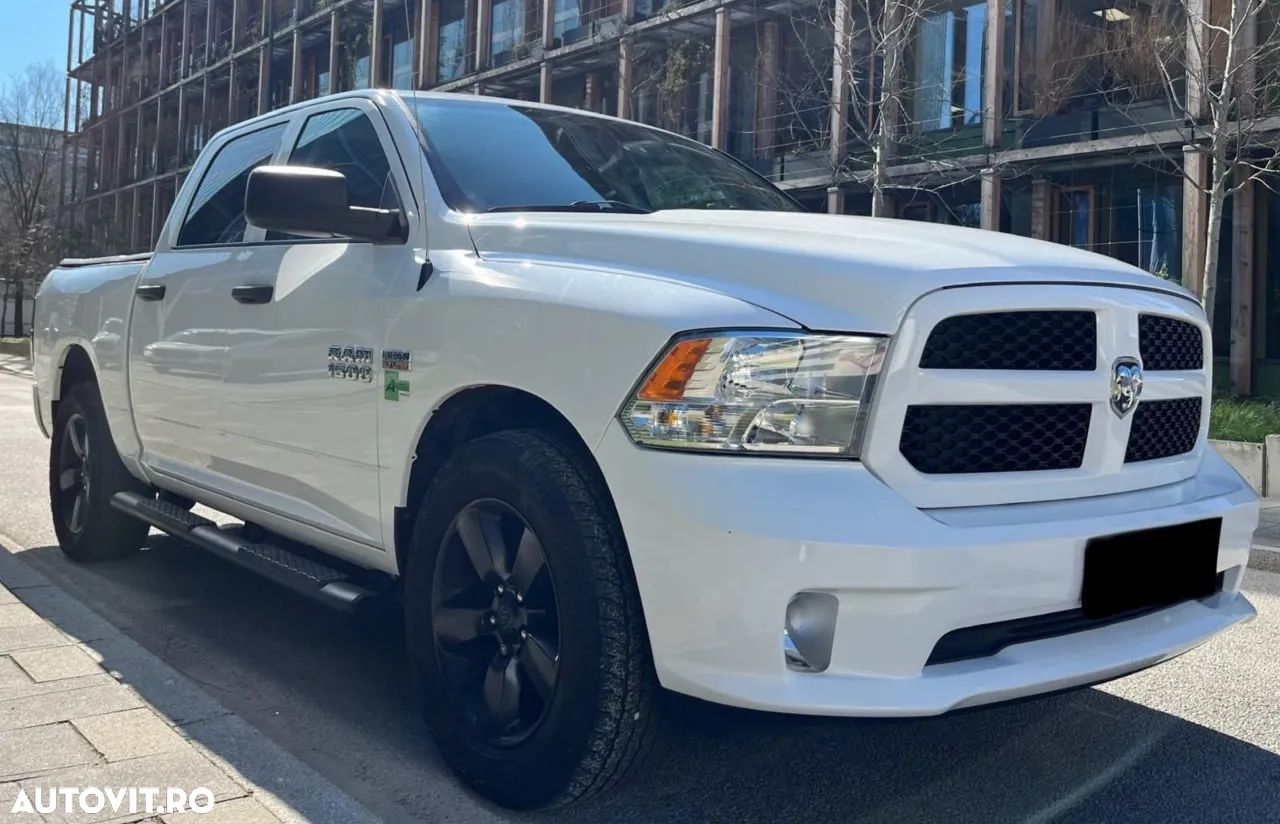 Dodge RAM - 1