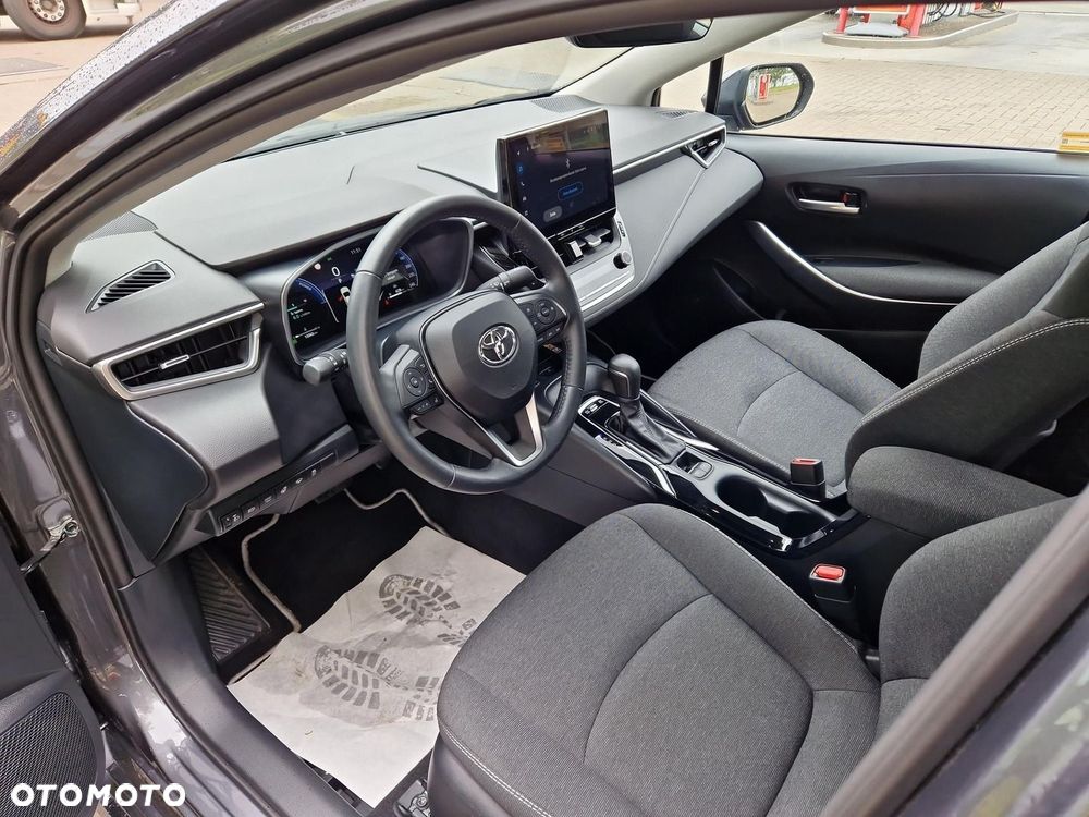 Toyota Corolla 1.8 Hybrid Comfort - 9