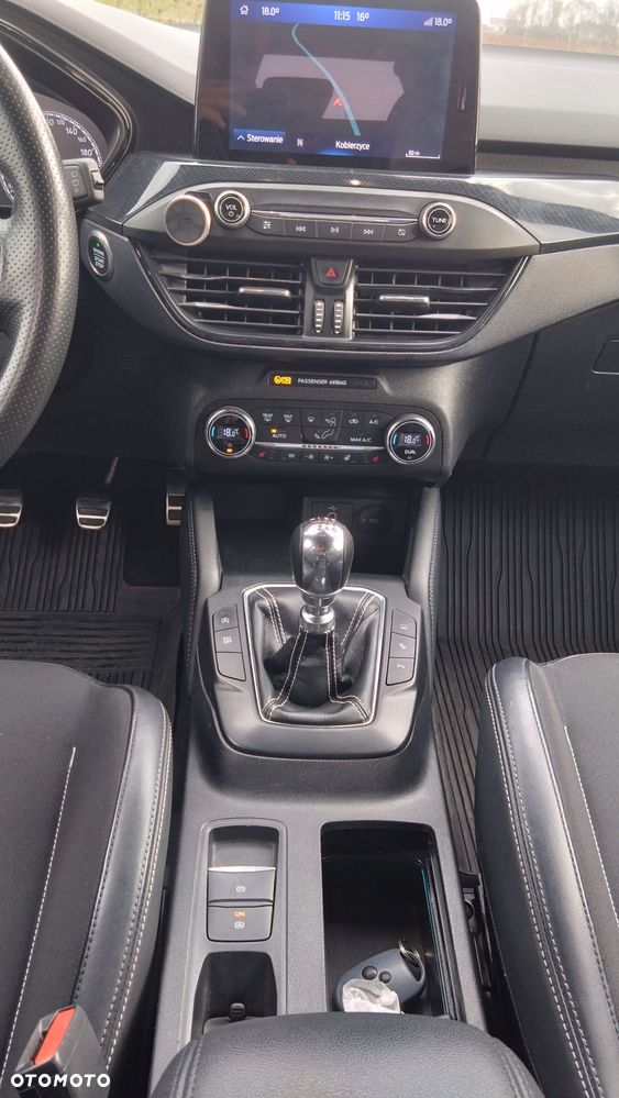 Ford Focus 2.0 EcoBlue ST-2 - 9