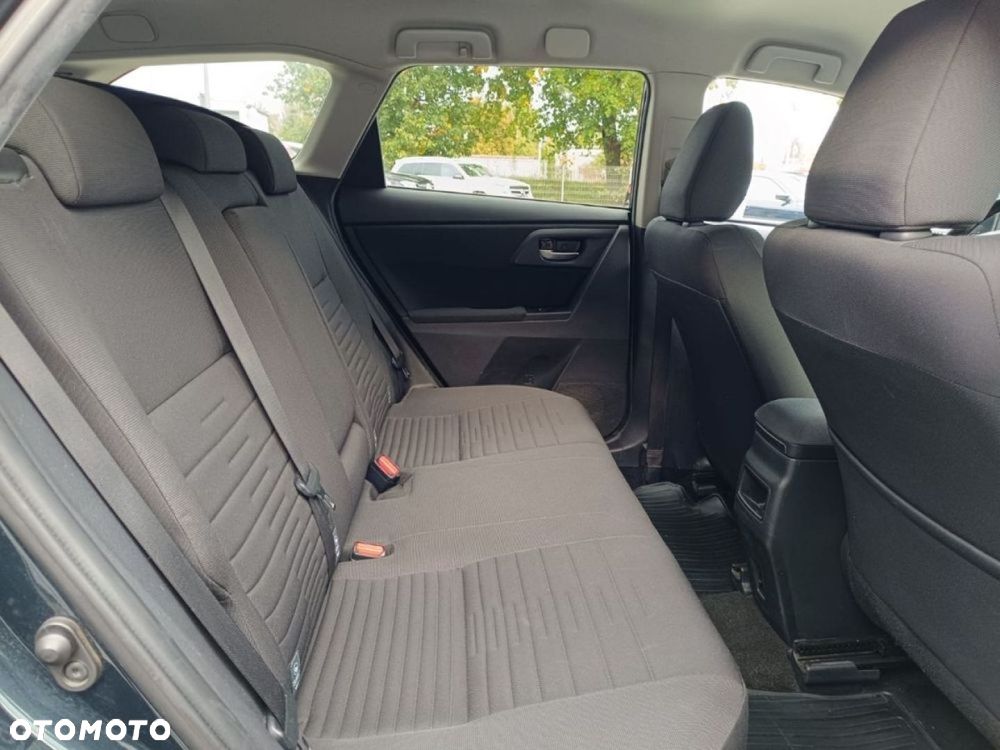 Toyota Auris 1.6 Comfort - 30