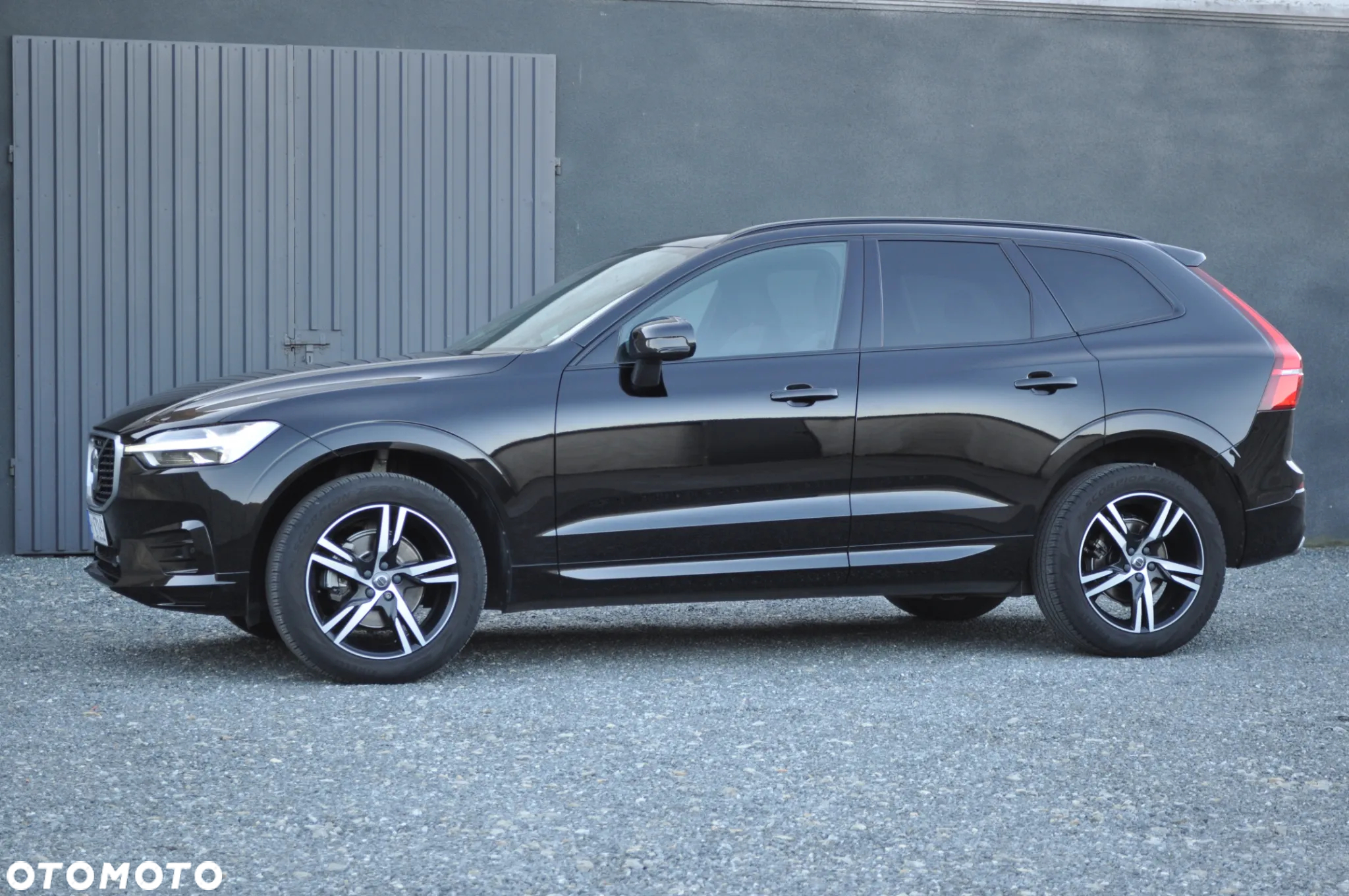 Volvo XC 60 D4 R-Design - 4