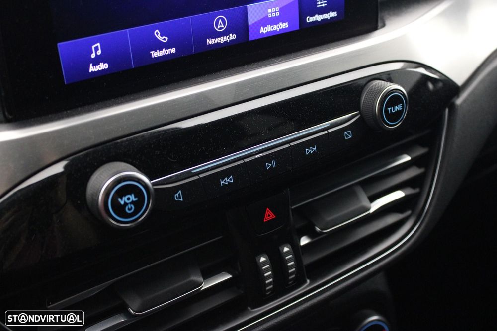 Ford Kuga 1.5 TDCi EcoBlue Titanium — fotografia 16