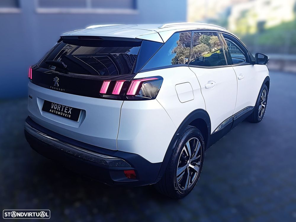 Peugeot 3008 1.2 PureTech Allure - 8