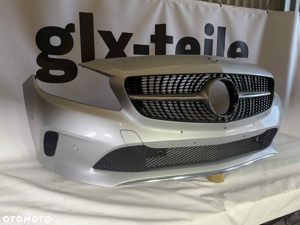 Mercedes Benz A Klasa W176 FL Zderzak Przód Przedni kompletny 6xPDC 761 - 7