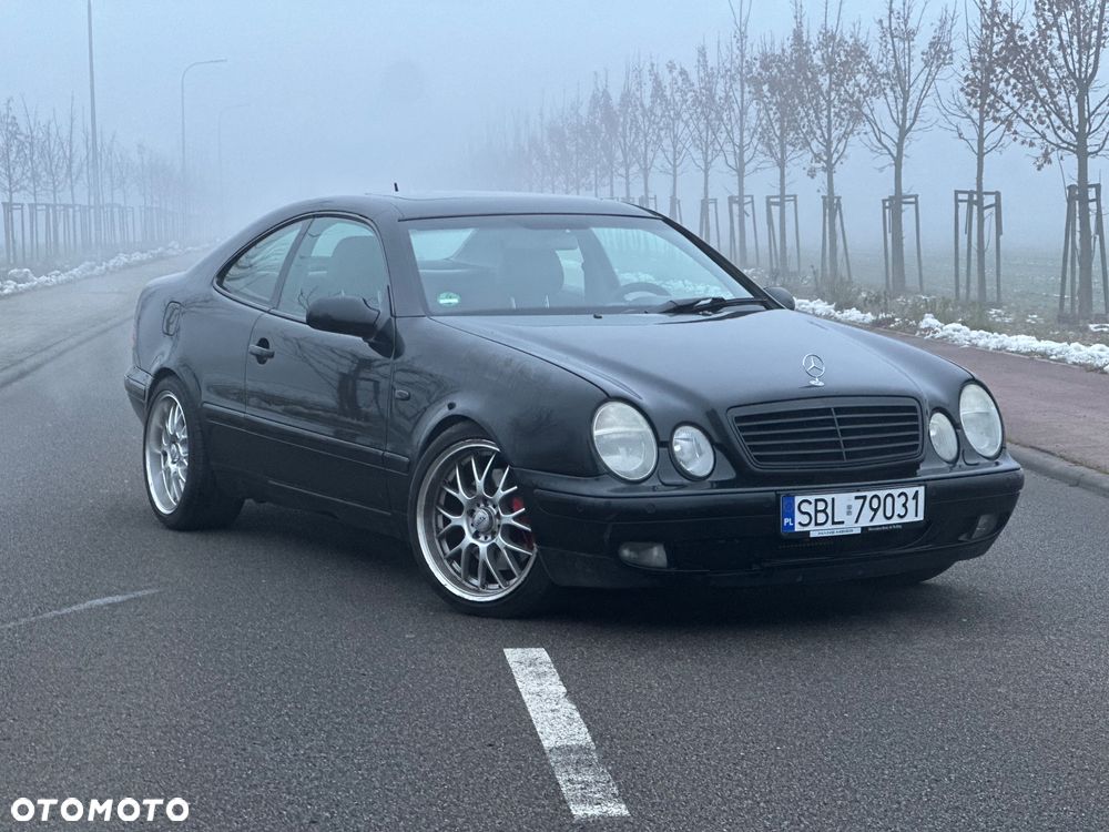 Mercedes-Benz CLK - 1