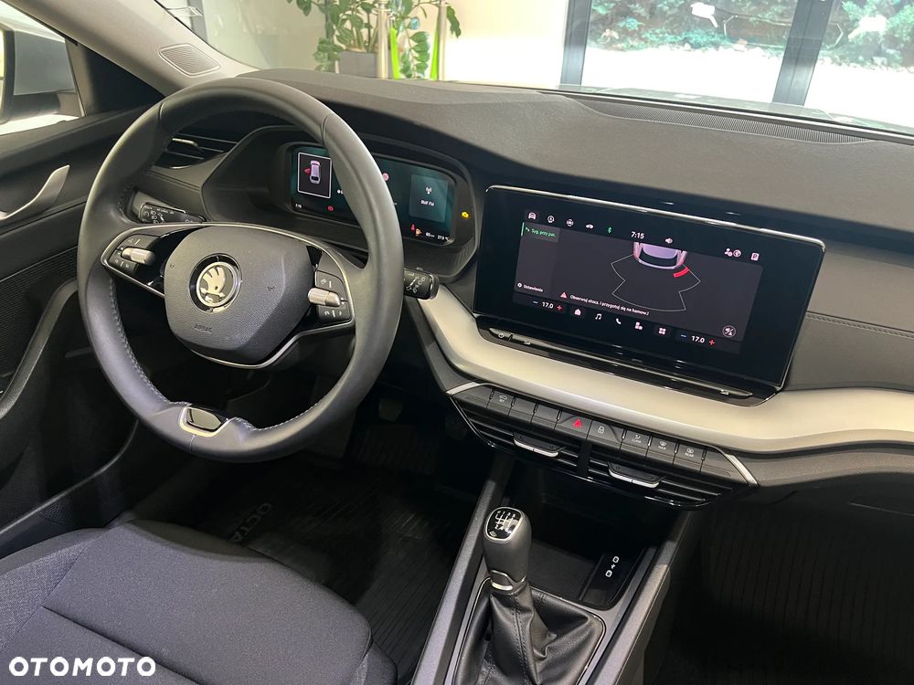 Skoda Octavia 1.5 TSI Essence - 13