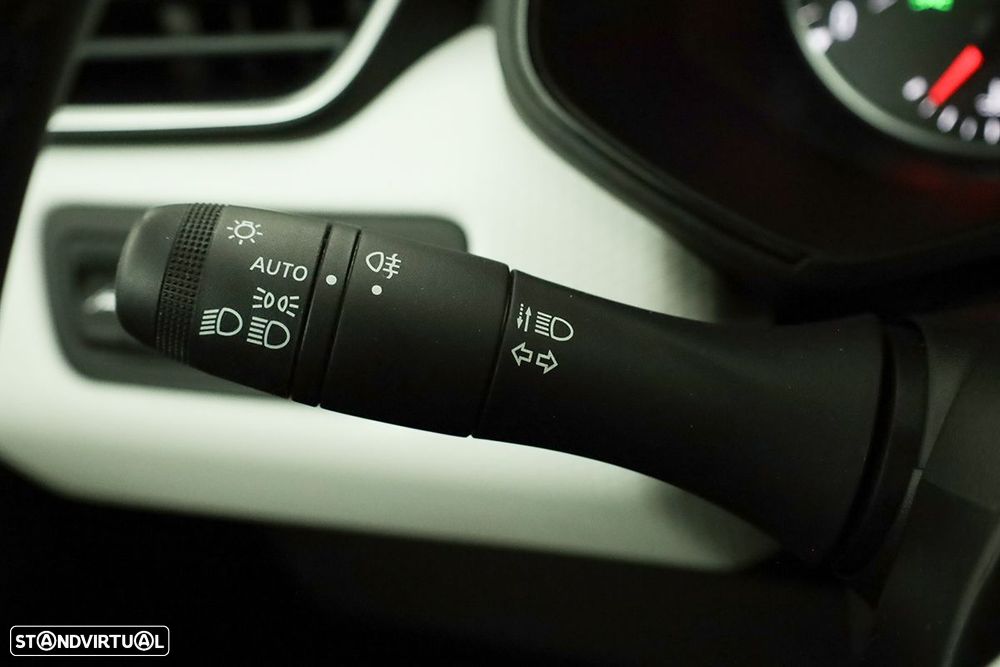 Renault Clio 1.0 TCe Evolution - 17