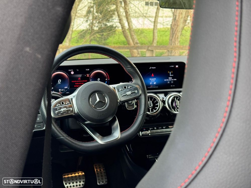 Mercedes-Benz CLA 250 e Shooting Brake AMG Line - 22