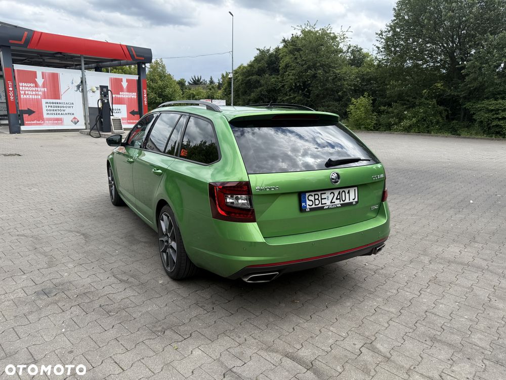 Skoda Octavia 2.0 TSI RS 230 DSG - 10