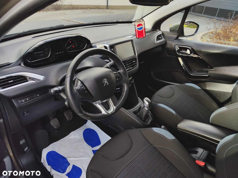Peugeot 208 1.6 VTi Allure - 18