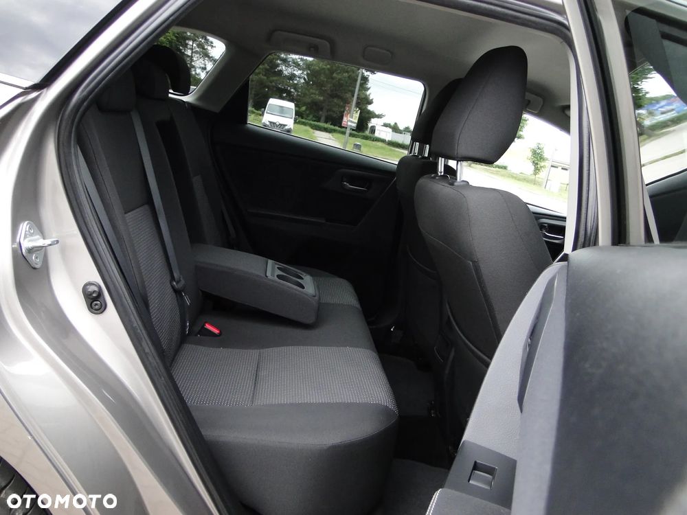 Toyota Auris 2.0 D-4D Prestige - 14