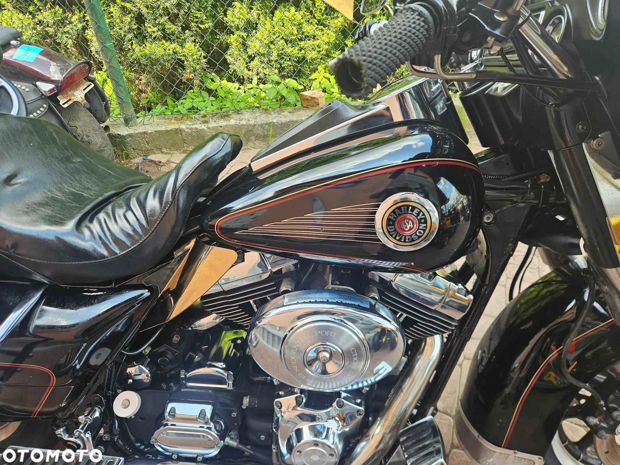 Harley-Davidson Softail Fat Bob - 12