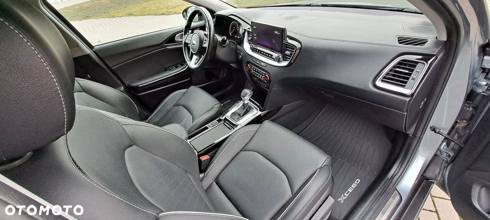 Kia XCeed 1.6 T-GDI XL - 36