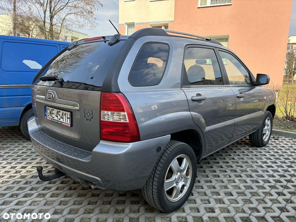 Kia Sportage 2.0 Tour 2WD - 4