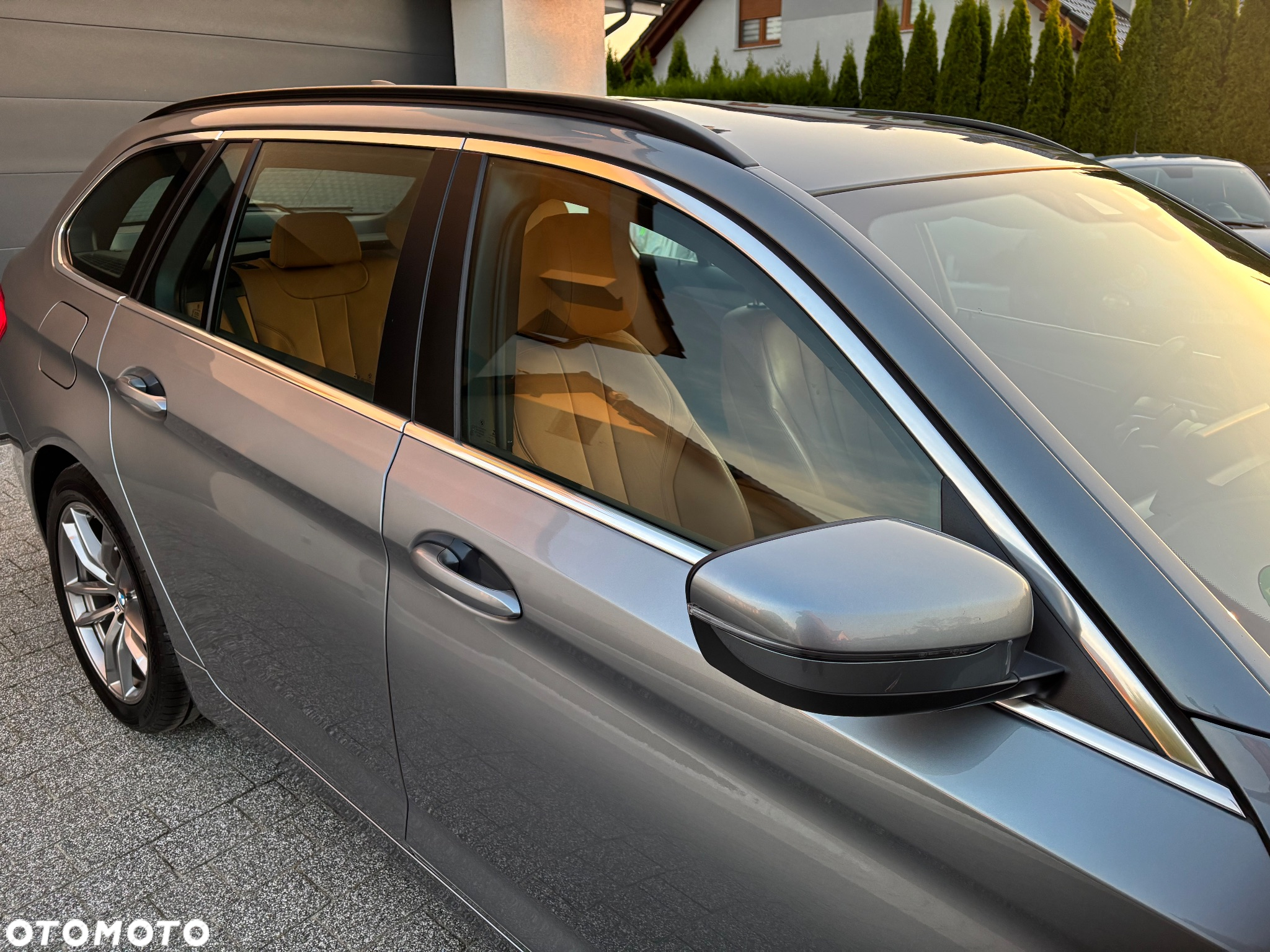 BMW Seria 5 520d Touring Luxury Line - 16
