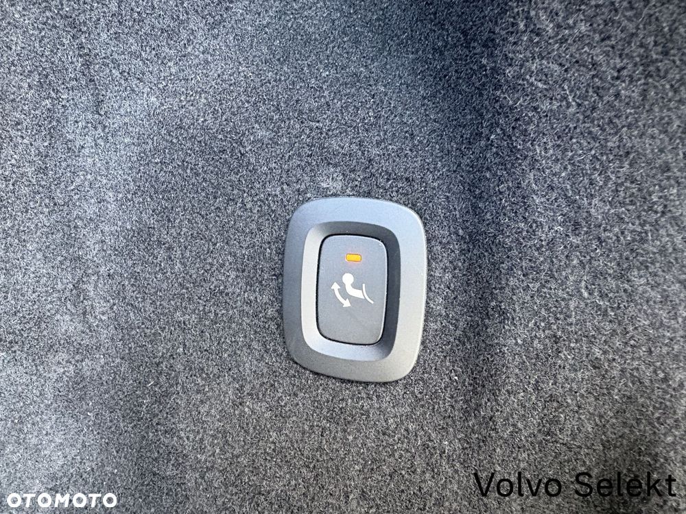 Volvo XC 60 - 26