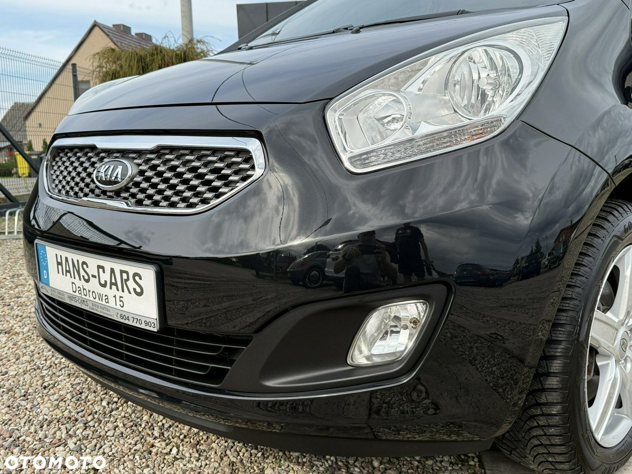 Kia Venga - 11