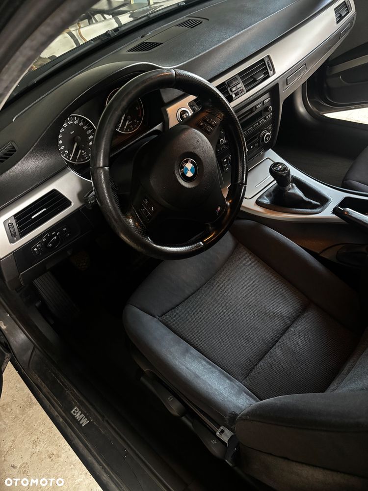 BMW Seria 3 - 2