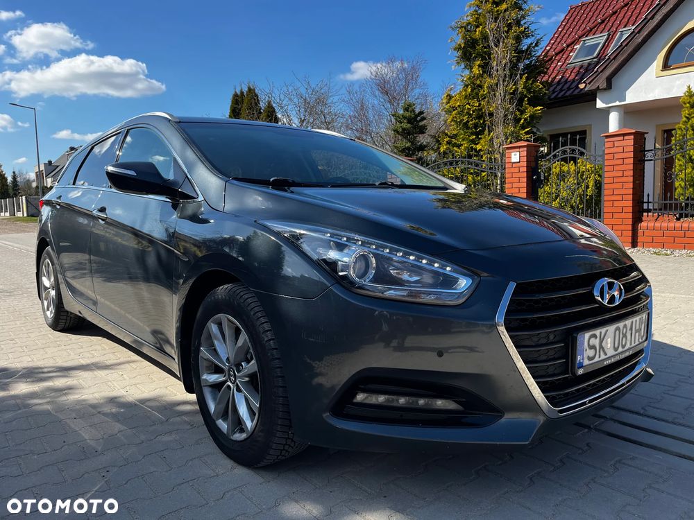 Hyundai i40 1.7 CRDi BlueDrive Comfort DCT - 1