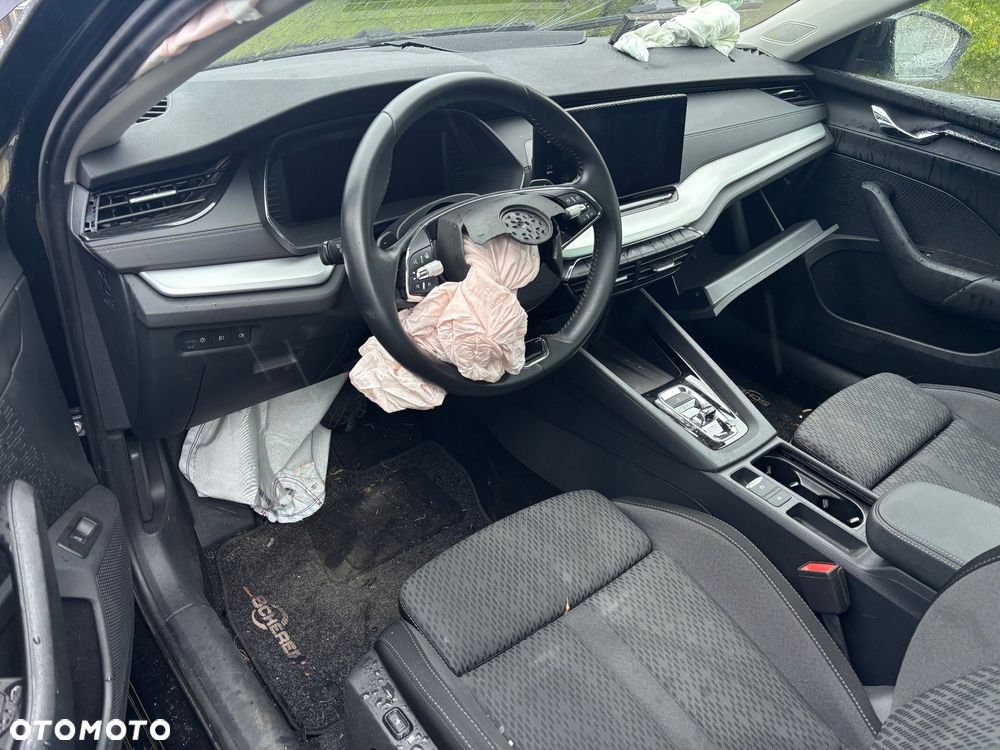 Skoda Octavia 2.0 TDI DSG Clever - 14