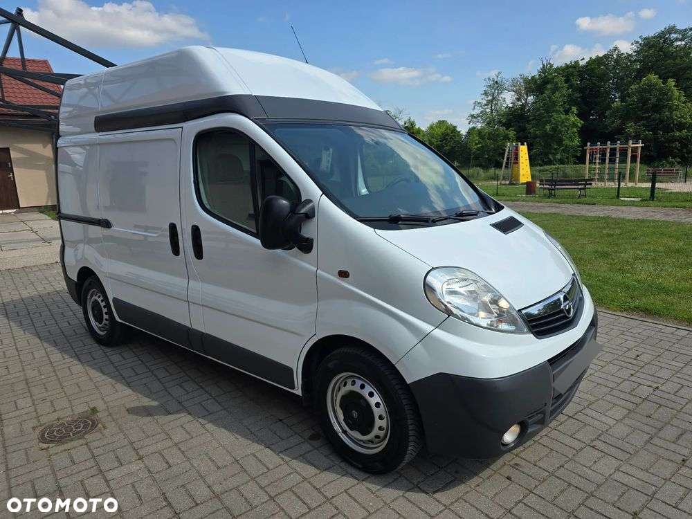 Opel Vivaro - 5