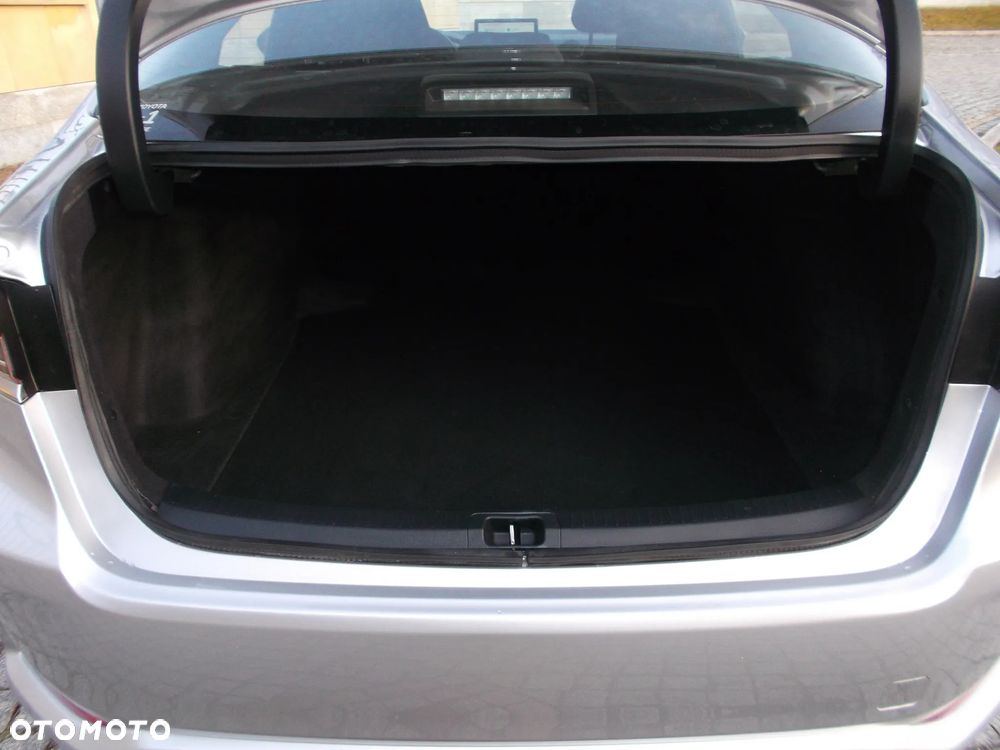 Toyota Corolla 1.5 Comfort - 18