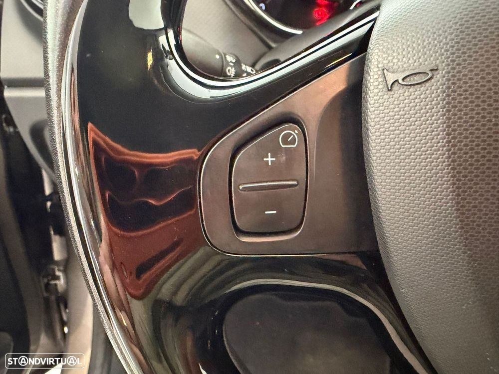 Renault Captur 1.5 dCi Exclusive XMOD EDC - 16