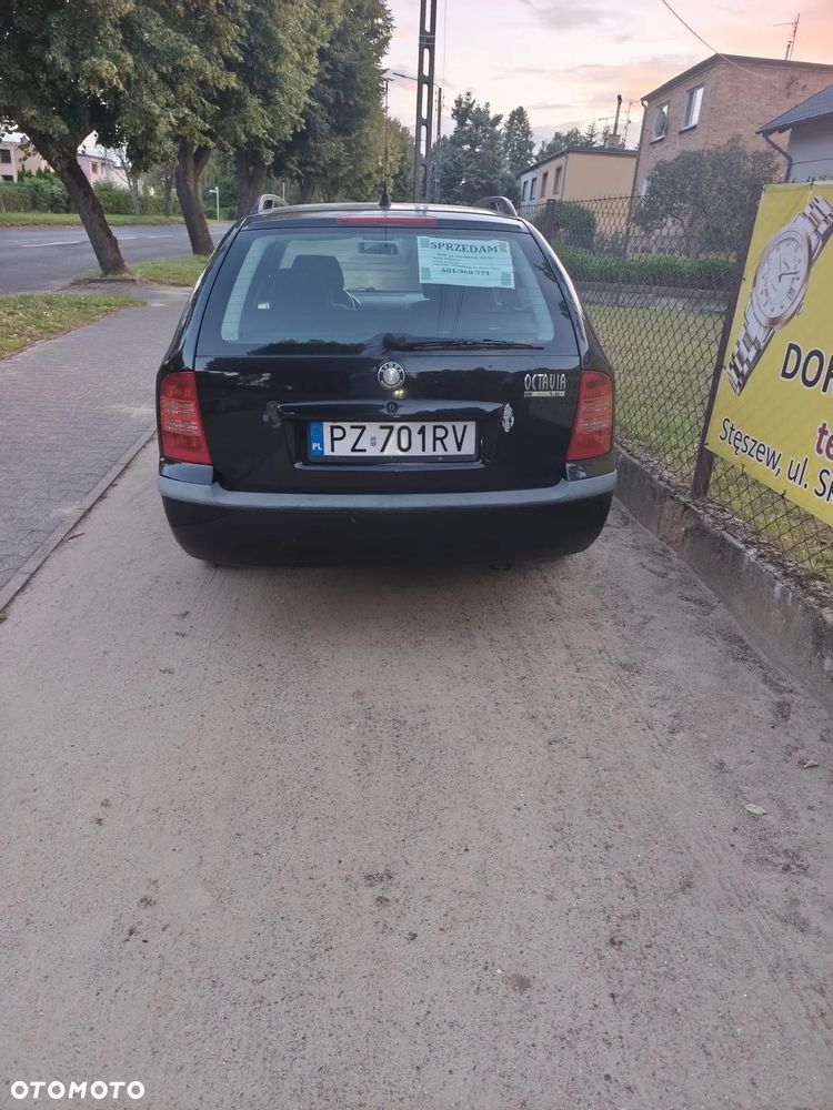Skoda Octavia 1.6 Classic - 4