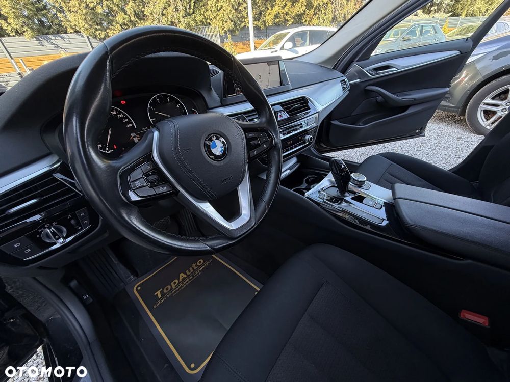 BMW Seria 5 520d - 20