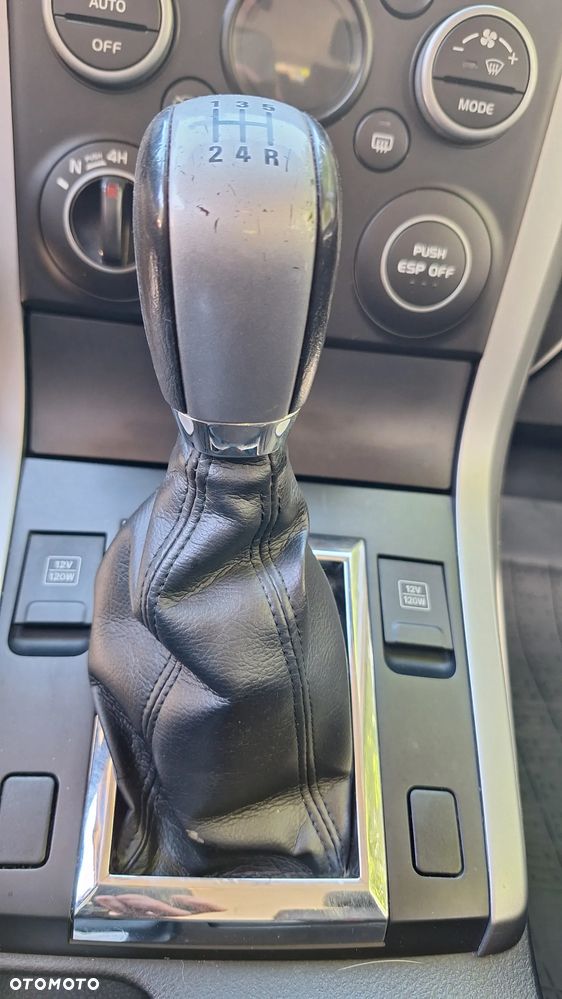 Suzuki Grand Vitara 2.7 V6 Premium - 24