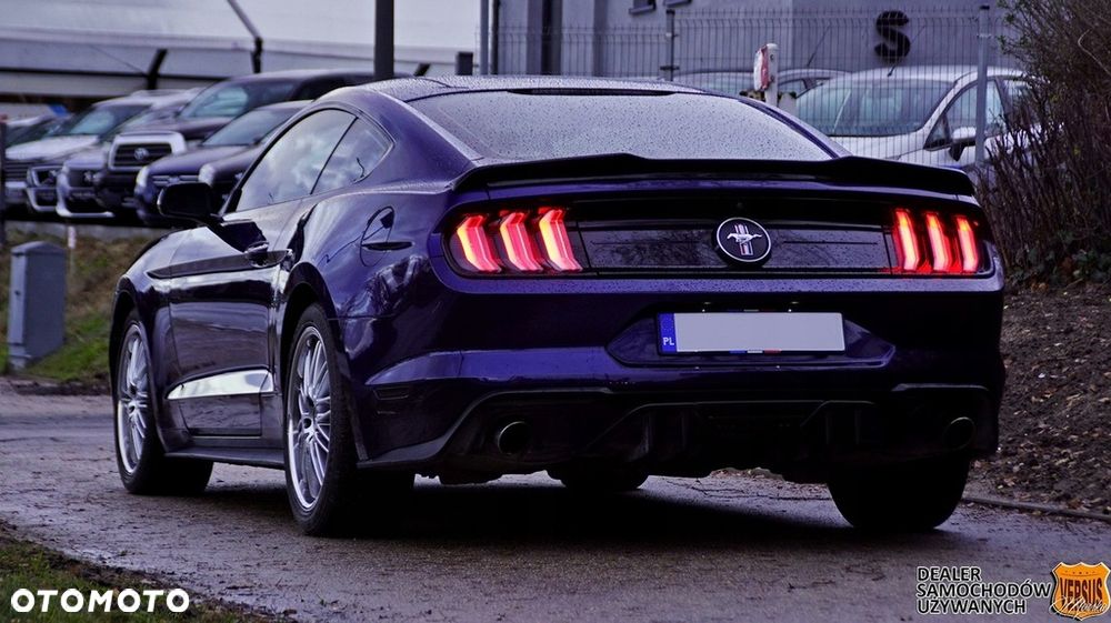 Ford Mustang - 3