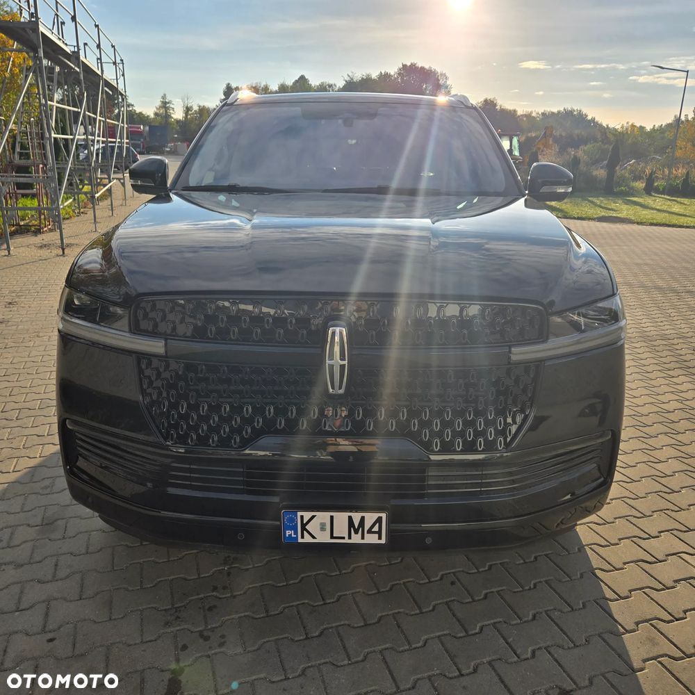 Lincoln Navigator 2025 photo 3