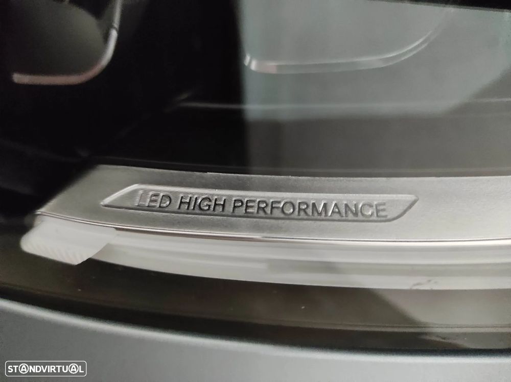 Mercedes-Benz GLC 300 de 4Matic 9G-TRONIC AMG Line - 55