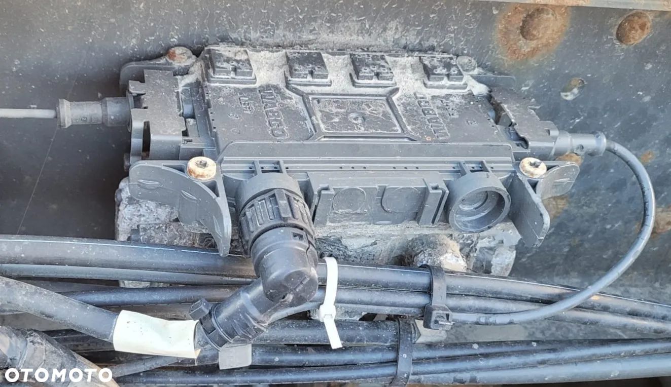 ZAWÓR MODULATOR EBS DAF TYŁ XF 105 CF 75 85 XF95 WABCO - 1