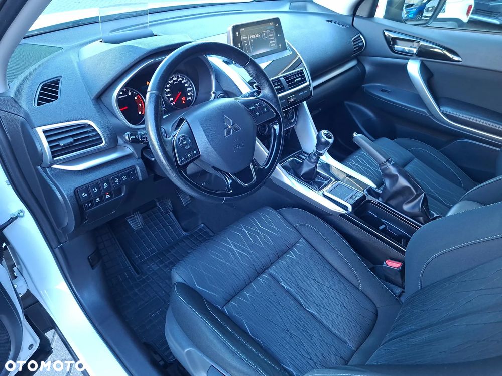 Mitsubishi Eclipse Cross 1.5 T GPF Intense - 15
