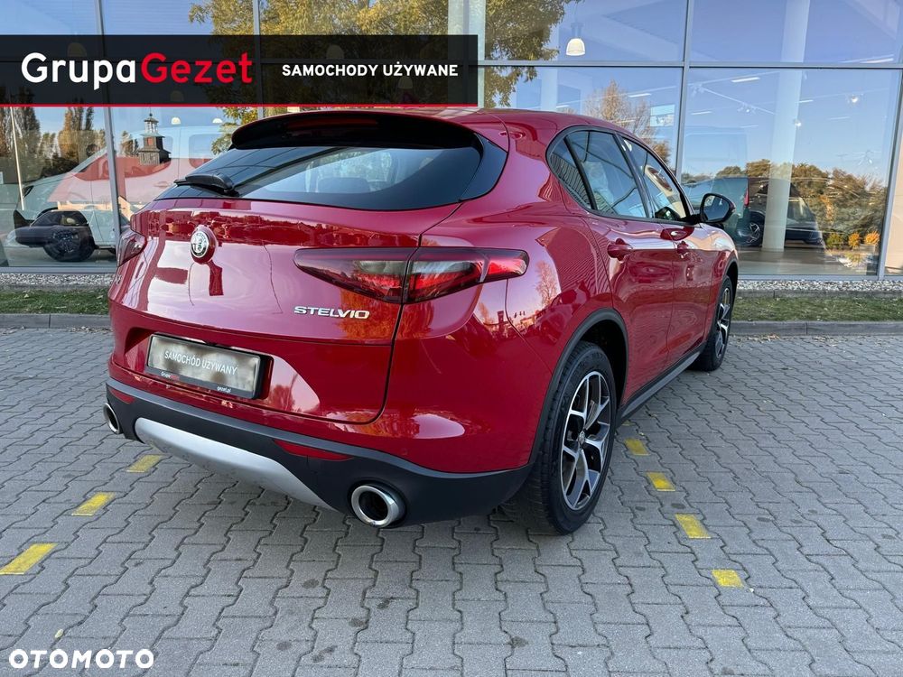 Alfa Romeo Stelvio - 3
