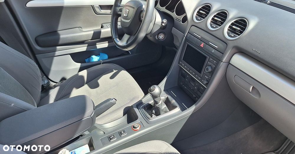 Seat Exeo 2.0 TDI CR Style - 10