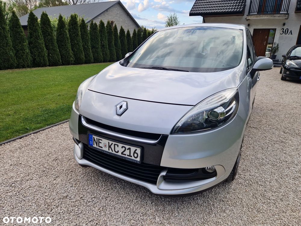 Renault Scenic 1.6 16V 110 TomTom Edition - 10