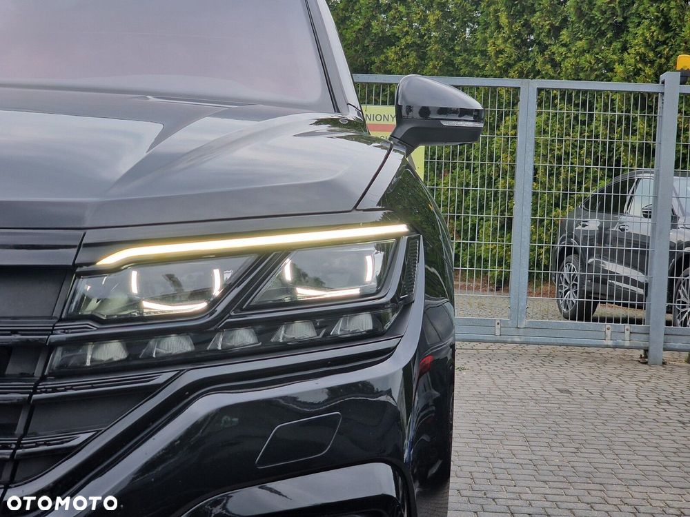 Volkswagen Touareg 3.0 V6 TDI SCR 4Mot R-Line - 10