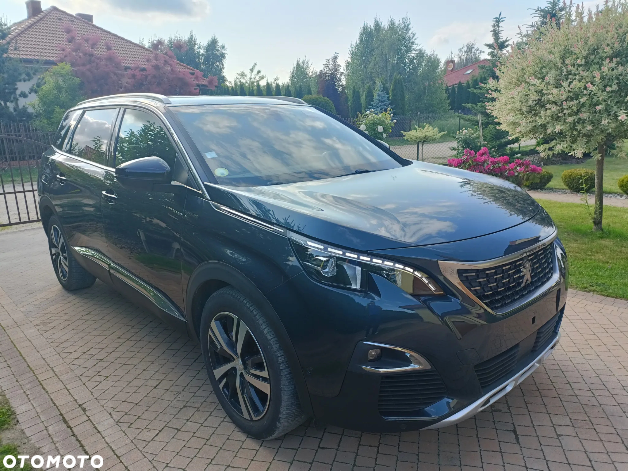 Peugeot 5008 1.6 BlueHDI Allure S&S EAT6 - 7
