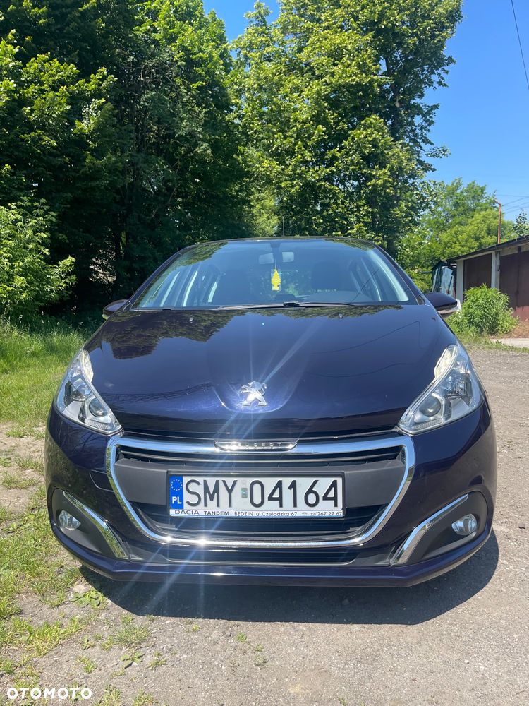 Peugeot 208 - 3