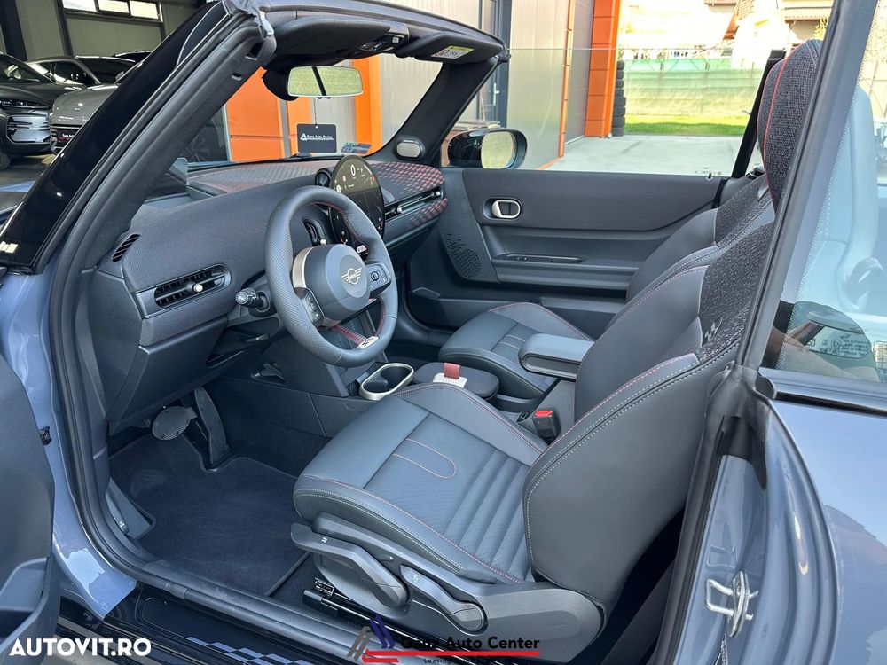 Mini Cooper S John Works Trim - 5