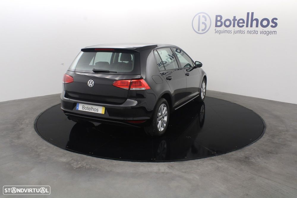 VW Golf 1.6 TDi Confortline - 5