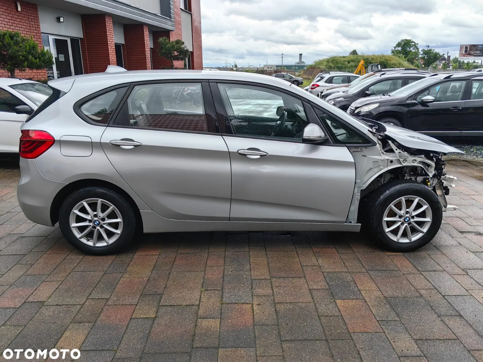 BMW Seria 2 216d Active Tourer Luxury Line - 2