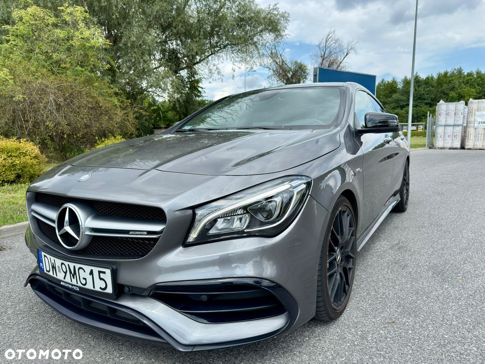 Mercedes-Benz CLA - 13