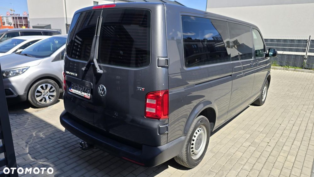 Volkswagen Transporter Caravelle DSG Lang Highline - 4