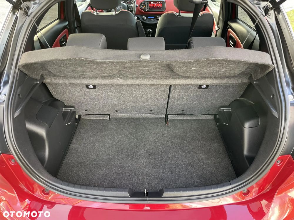 Toyota Yaris 1.5 Selection - 17