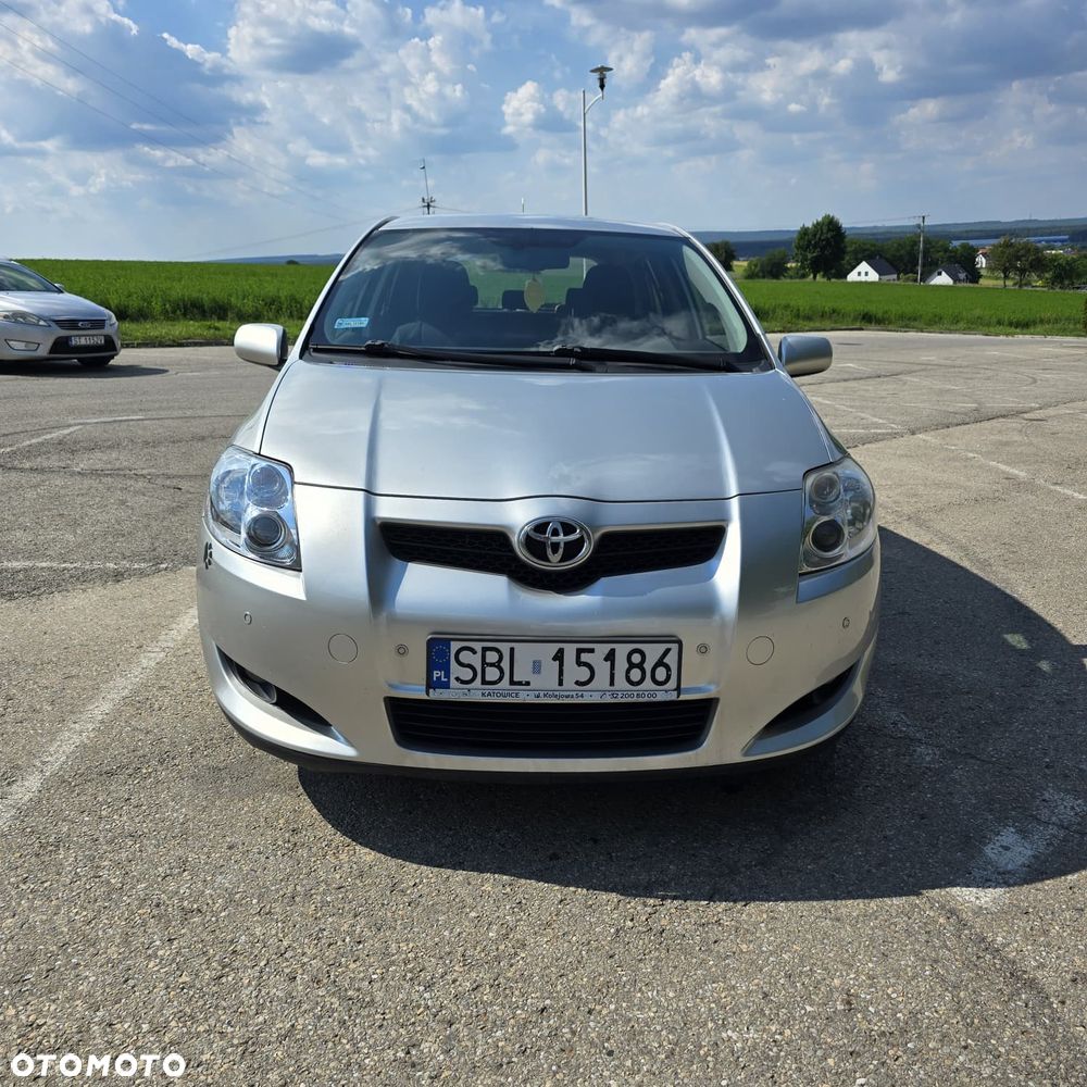 Toyota Auris 2.0 D-4D Premium - 8