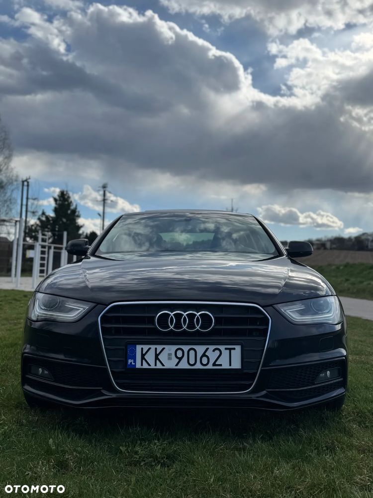 Audi A4 2014 photo 4